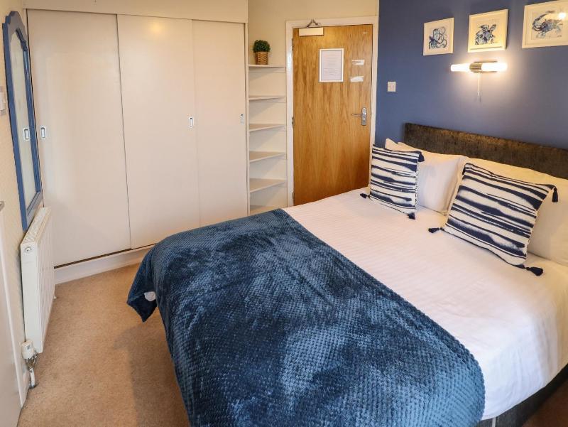 Chalfont Lodge - image 19