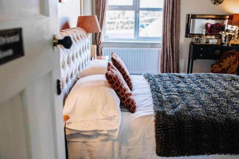 Quadruple Room image 4