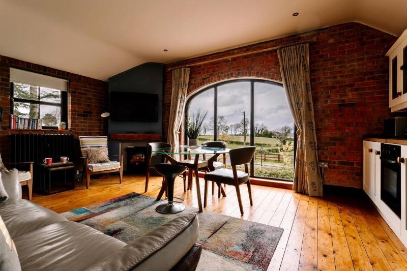 Three-Bedroom Apartment image 4