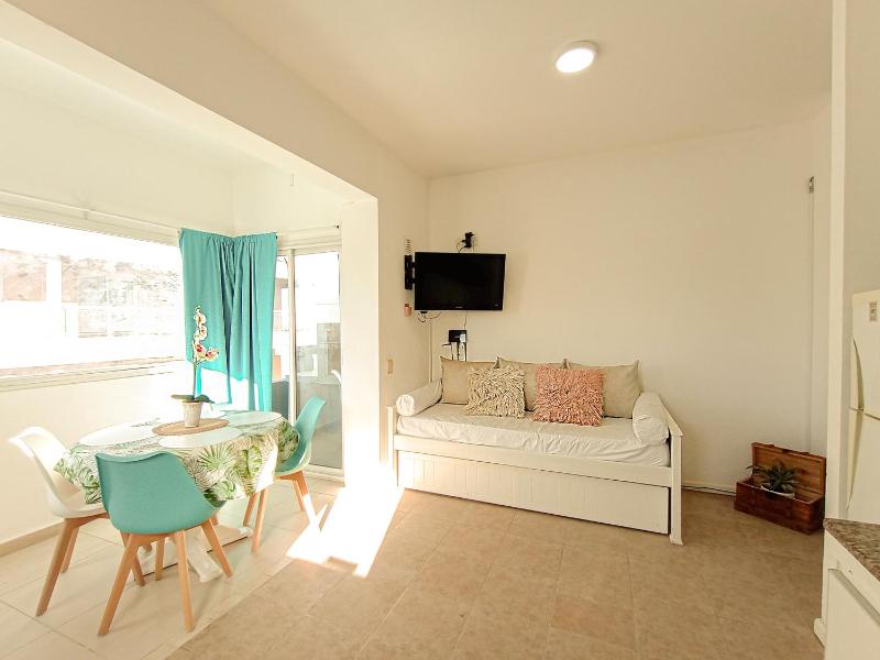 TIDES Apart de playa - image 1