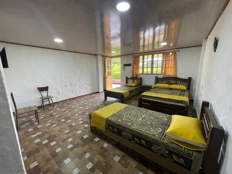 Casa campestre Montenegro Quindio - image 34