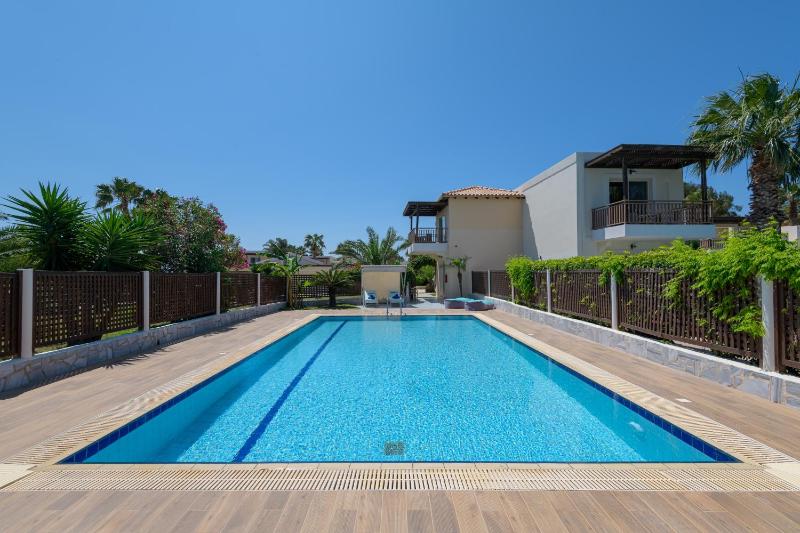 Suite with Private Pool image 2