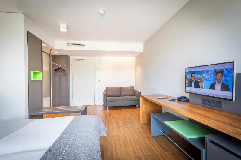 Family Room image 1