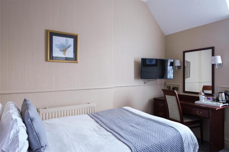 Standard Single Room image 1