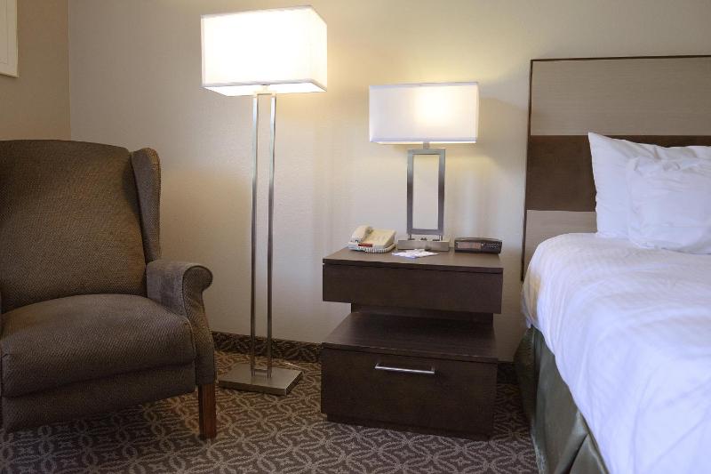 King Room image 4