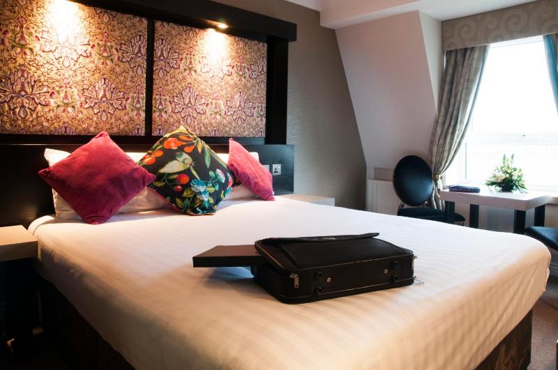 Single Room image 4