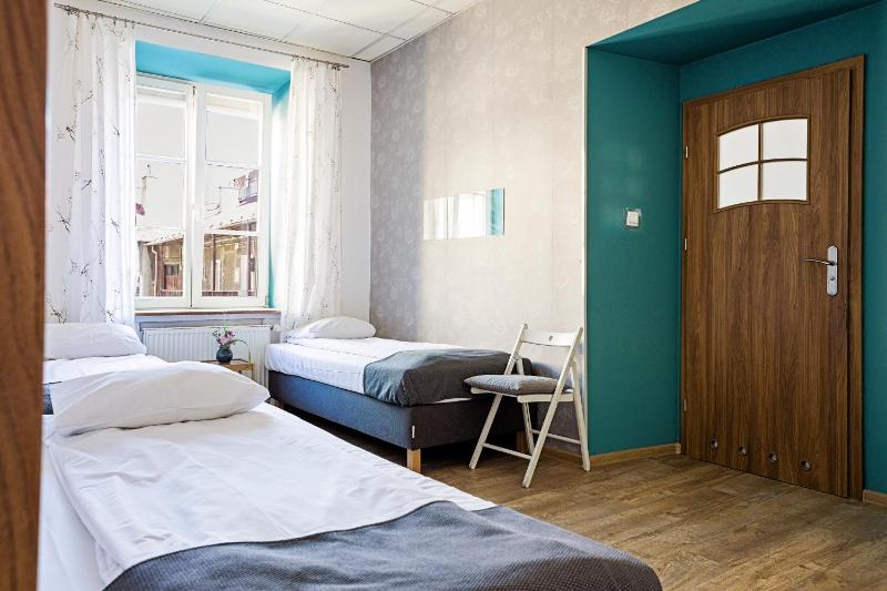 Deluxe Triple Room image 1