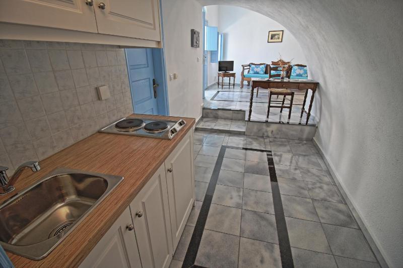 Aethrio Sunset Village - Oia - image 44