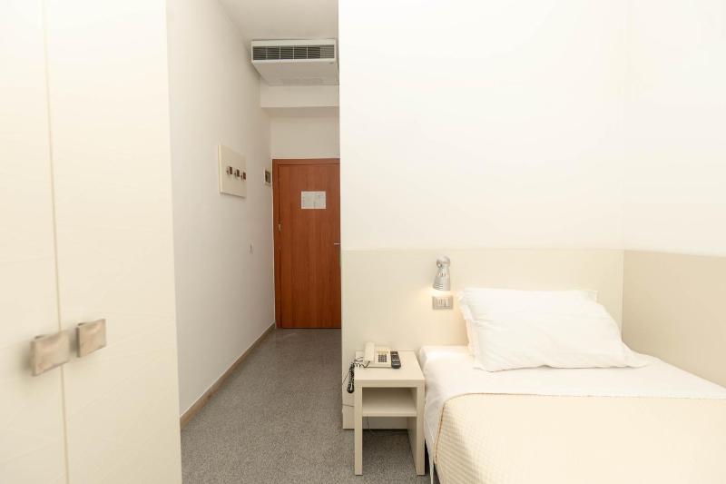 Hotel Saint Louis - image 34