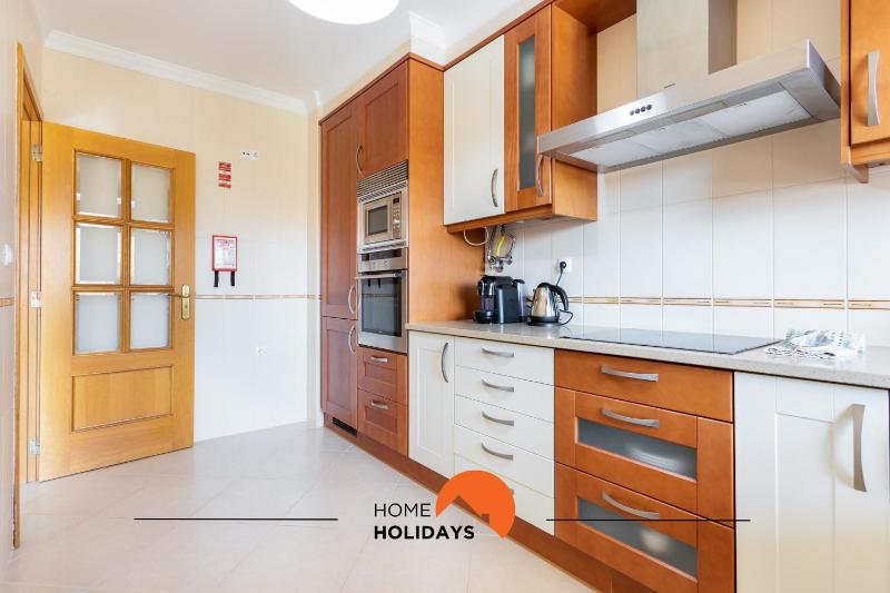 #130 Praia Village by Home Holidays - image 33