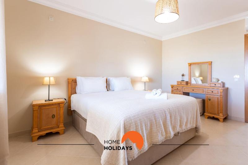 #130 Praia Village by Home Holidays - image 34