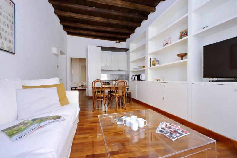 Beautiful Apartment in Campo de Fiori - image 16