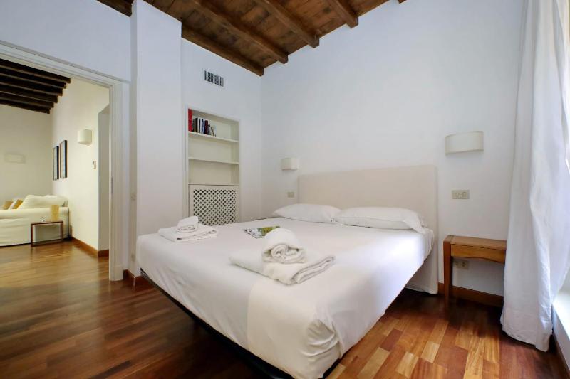 Beautiful Apartment in Campo de Fiori - image 11