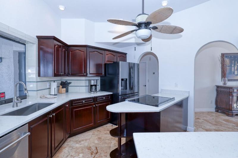 Villa Waterview - Amazing Gulf access pool and spa home on spacious corner lot! - image 34
