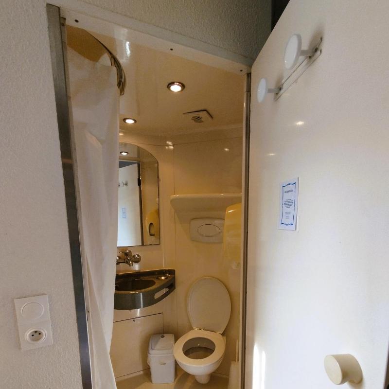 Cabrio Double Room with Bathroom image 4