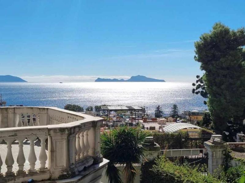 Corso vista mare Casa Elegante by Italianhost Images