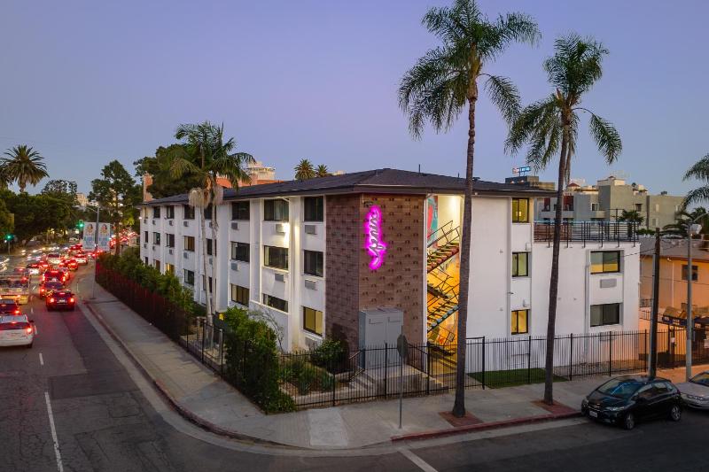 Fenix Hotel Hollywood - image 15