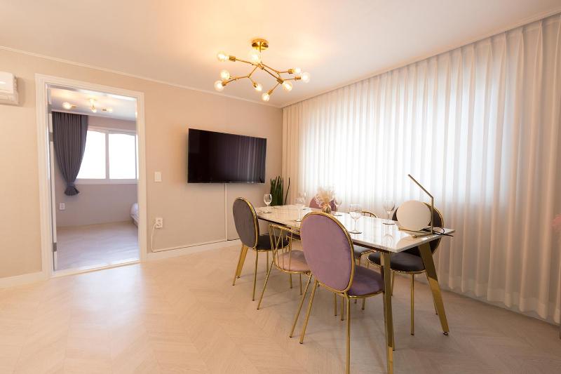 May House 2 Images
