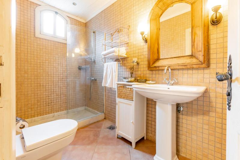 Double Room with Terrace image 2