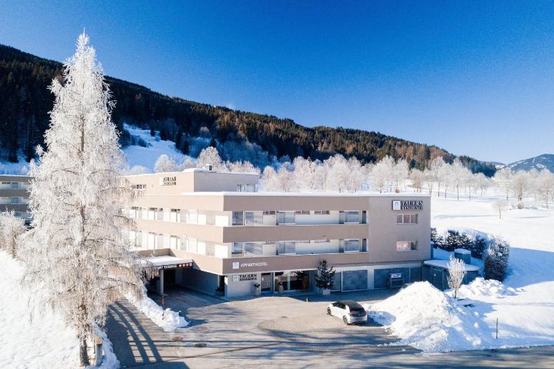 Superior Apartment with Pool image 3