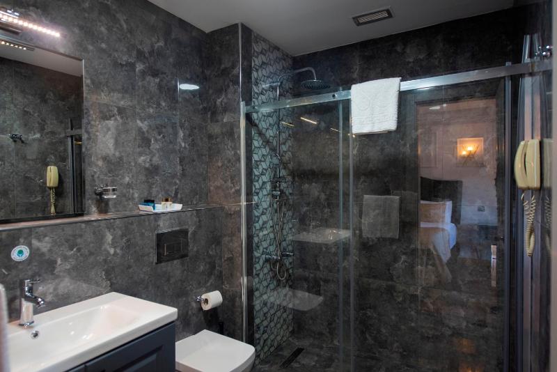 Single Room image 1