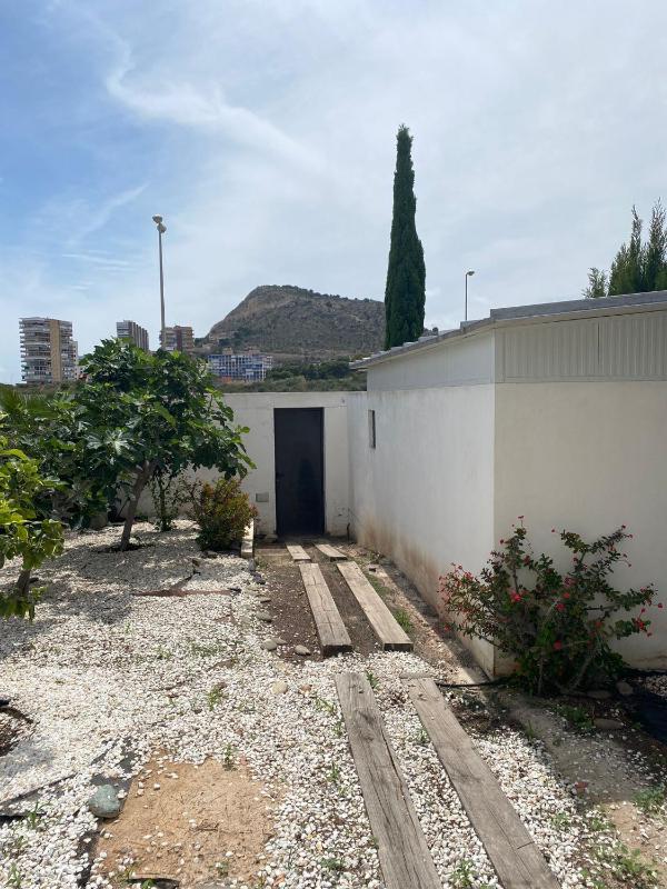 Apartamento en playa de la Albufereta - image 2