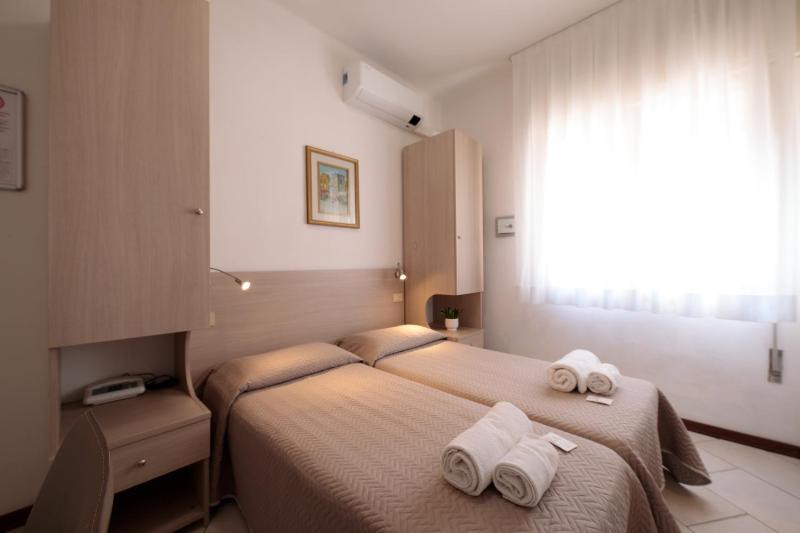 Double or Twin Room image 1
