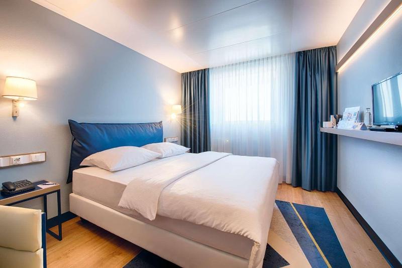 Standard Single Room image 1