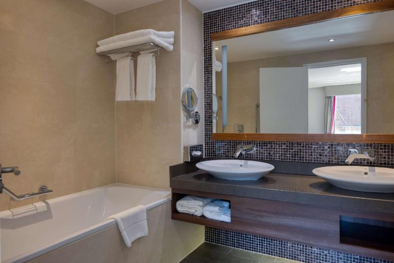 King Suite image 3