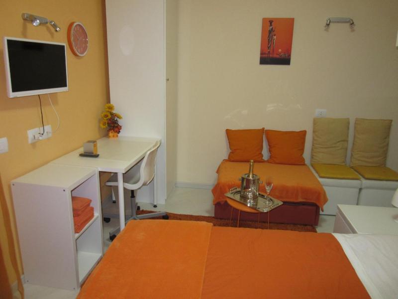 LE GEMME DI PERUGIA - alloggi in centro storico - VIA DELLA CUPA / VIA DELIZIOSA - image 26