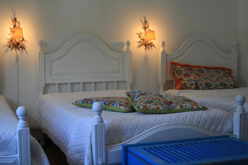 Triple Room with Private Bathroom image 4