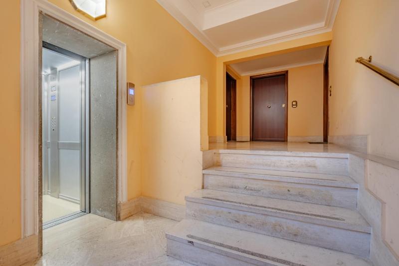 Apartment with Terrace image 3