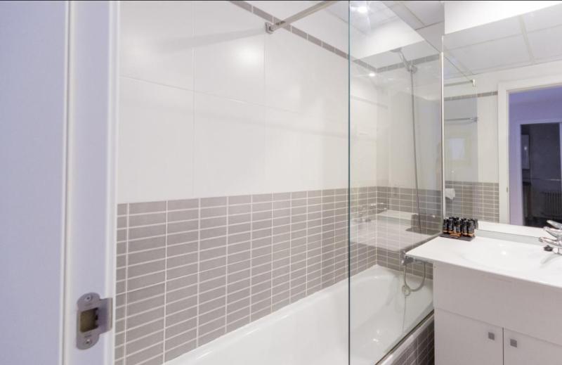 Deluxe King Studio image 4