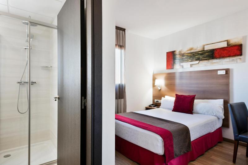 Single Room image 1