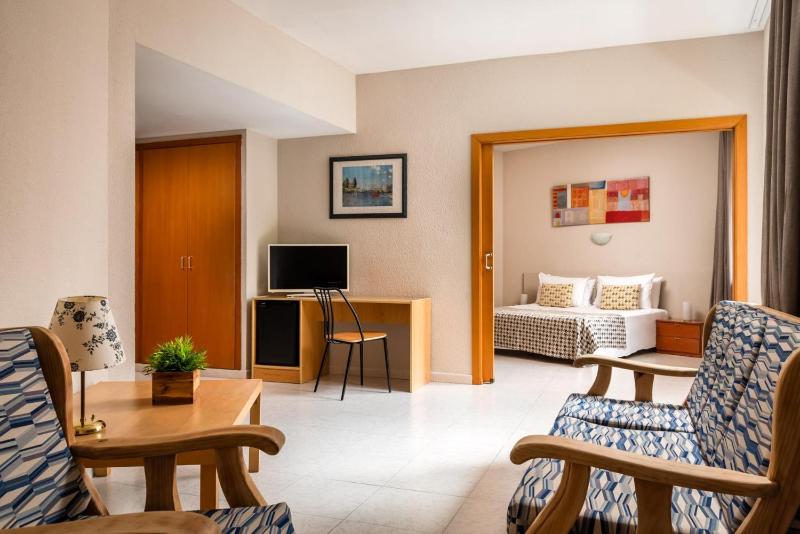 Junior Suite image 3