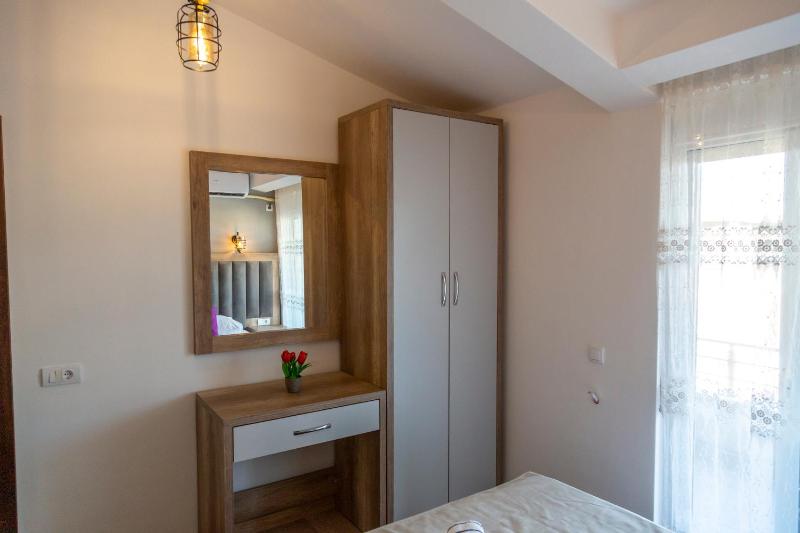Kenzy Apartments - image 12