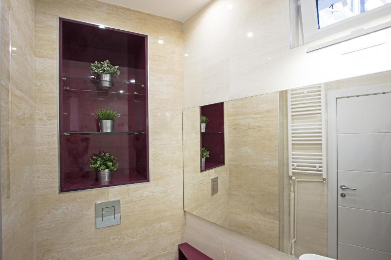 Apartment with Garden View image 4