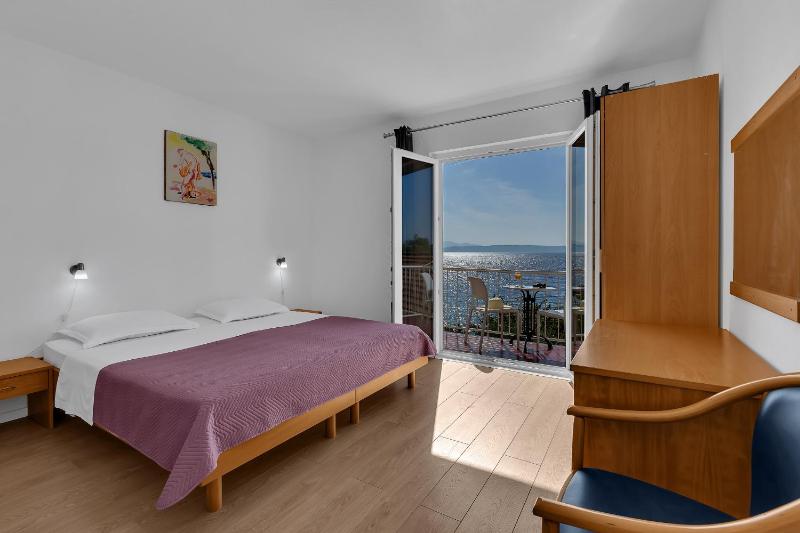 Apartments by the sea Podgora Makarska - 2596 - image 3