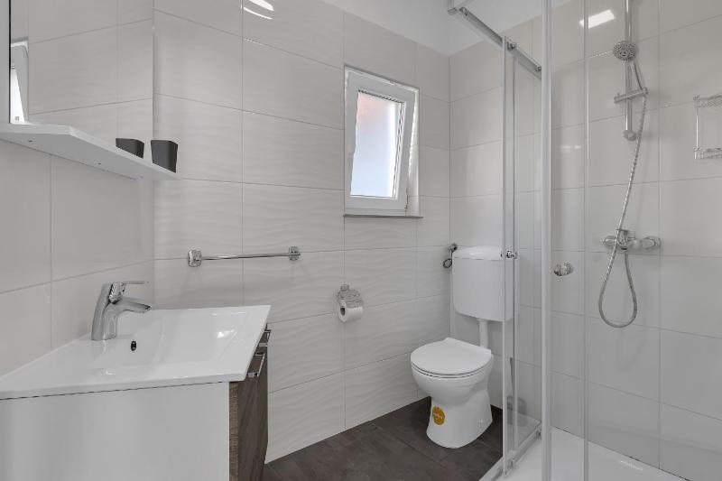 Apartments by the sea Podgora Makarska - 2596 - image 17