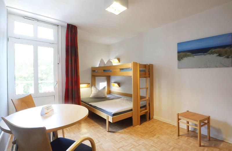 Double or Twin Room with Shared Bathroom image 2