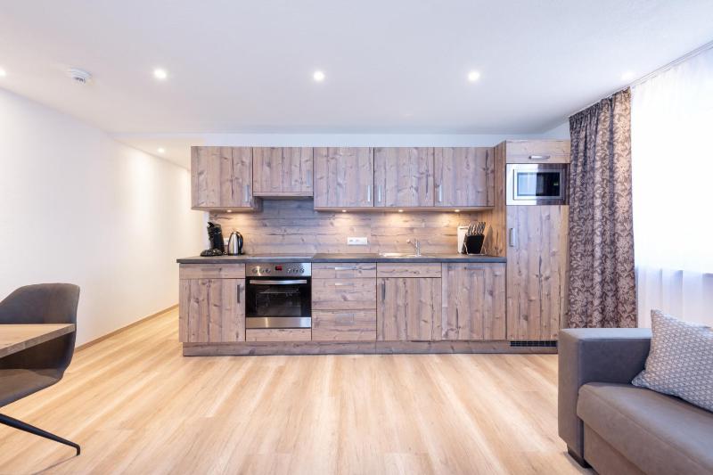 Apartment with Mountain View image 1