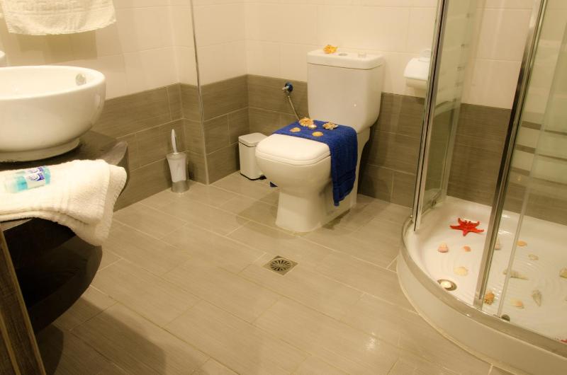 Polykratis Rooms - image 33