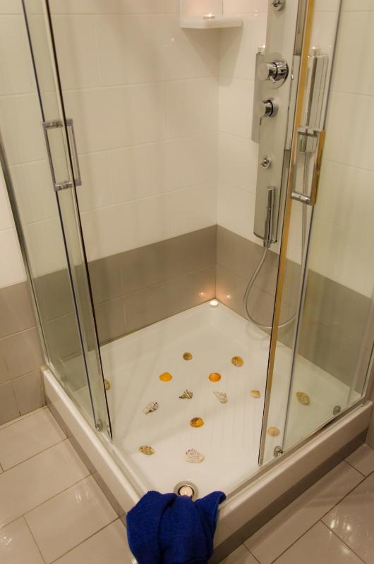 Polykratis Rooms - image 28