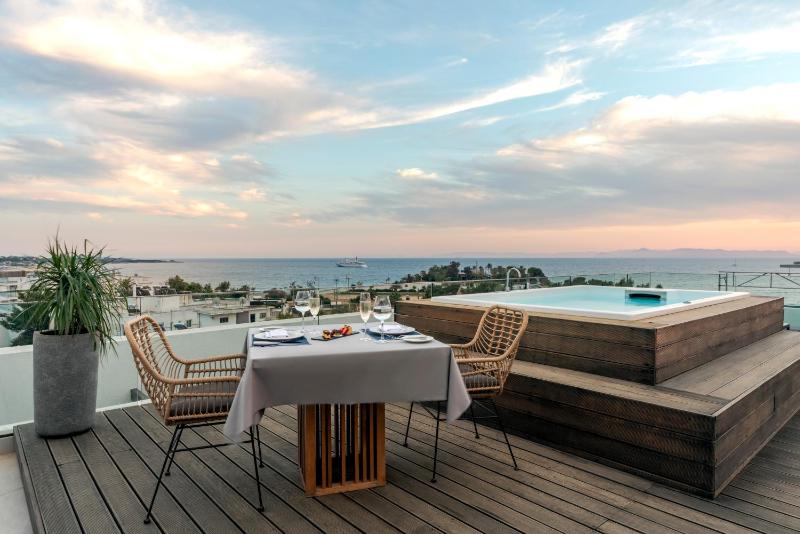 Penthouse Suite Sea view & Jacuzzi image 3