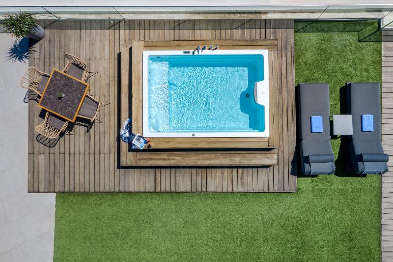 Penthouse Suite Sea view & Jacuzzi image 4