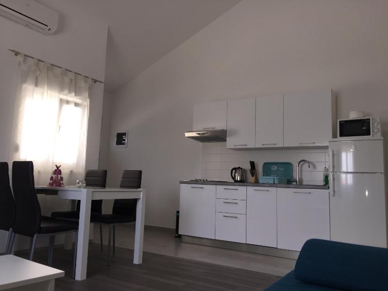 Apartment with Sea View image 2