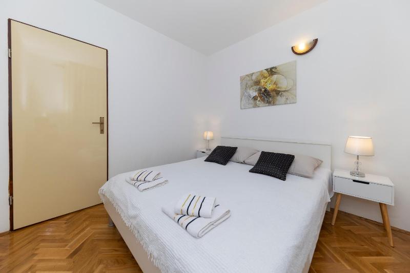 Apartment with Terrace image 3