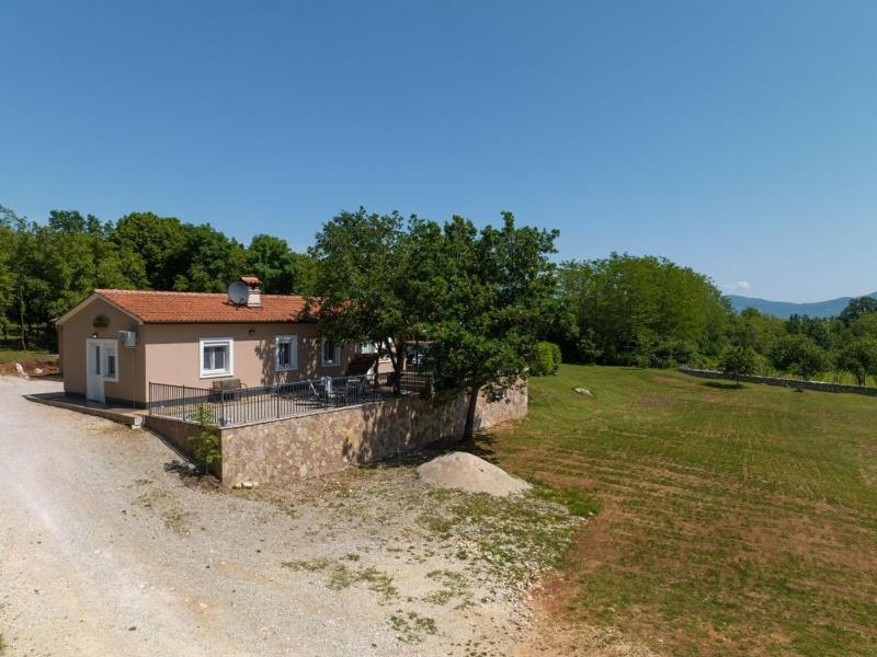 Villa St Nikola with jacuzzi and private swimming pool - image 38