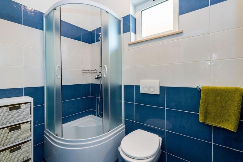 Villa St Nikola with jacuzzi and private swimming pool - image 13
