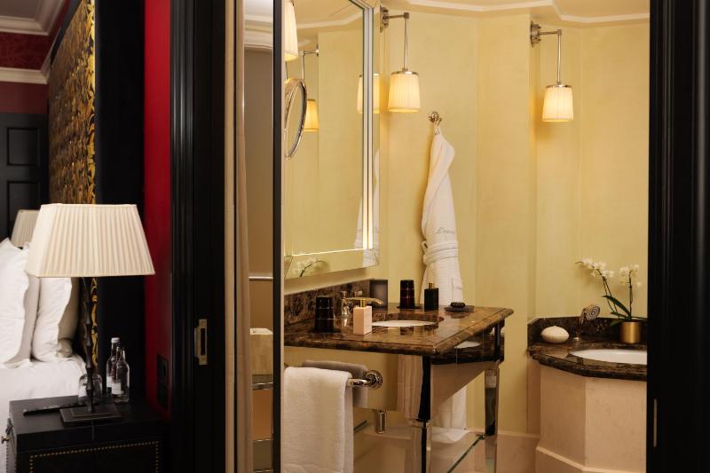 Junior Suite image 4